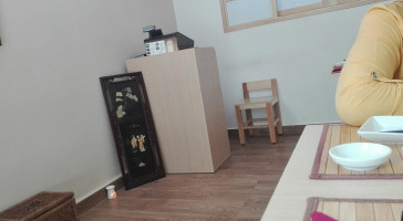 Zikoto Sushi À l'intérieur