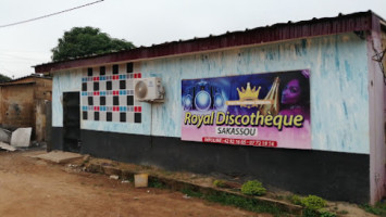 Royal Discothèque Sakassou inside