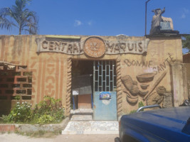 Maquis Central inside