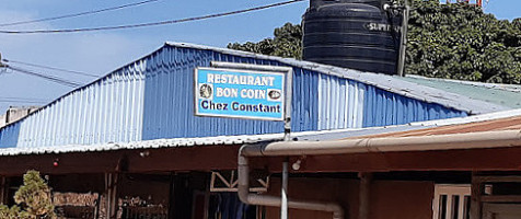 Bon Coin Chez Constant outside