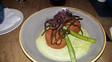 The Kings Arms Cookham food